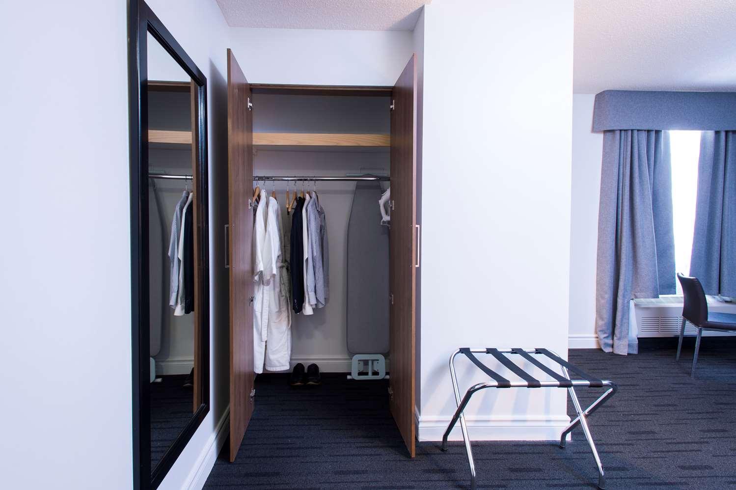 Hotel Albert Par G5 Rouyn-Noranda Esterno foto